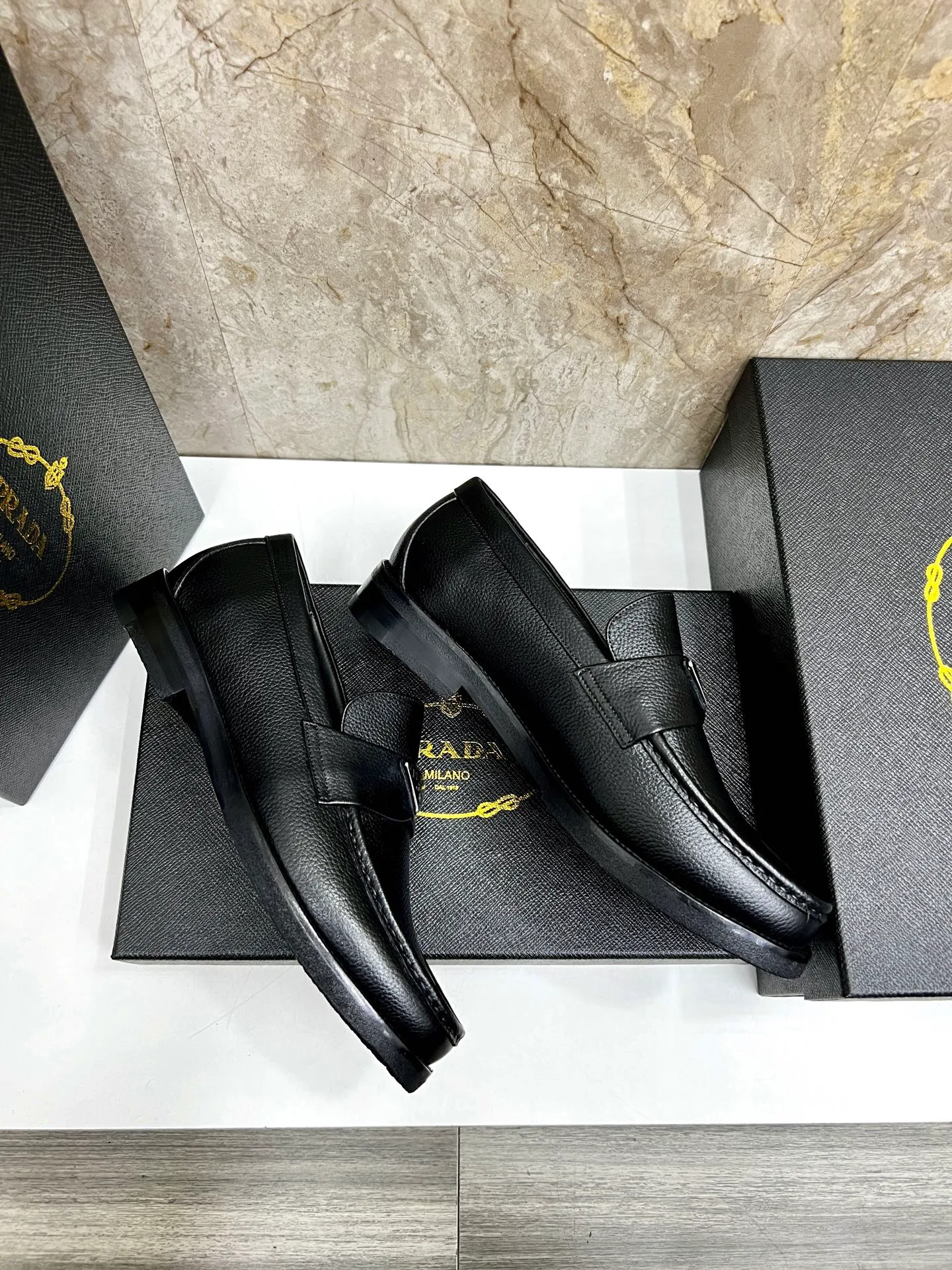 PRADA~ Size: 38-44 (customized 45/46 P: 💰880 P's original official website new high-end men's leather shoes, top-quality original replicas, made of imported open edge beads/calf leather, calf leather breathable lining, original leather outsole!